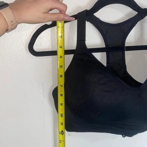 🦋Black Victoria Secret Sports Bra! - Picture 3 of 7